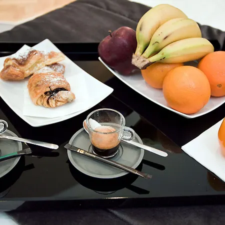 The Corner Hotell 4*