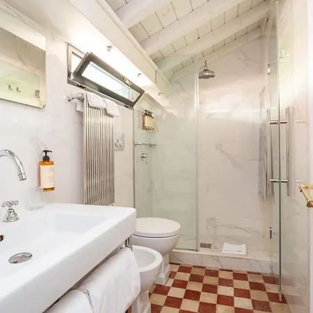 The Corner Hotel Rome