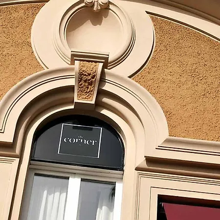 The Corner Hotel 4*