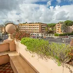 The Corner 4*