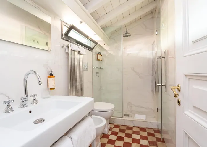 The Corner Hotel Roma